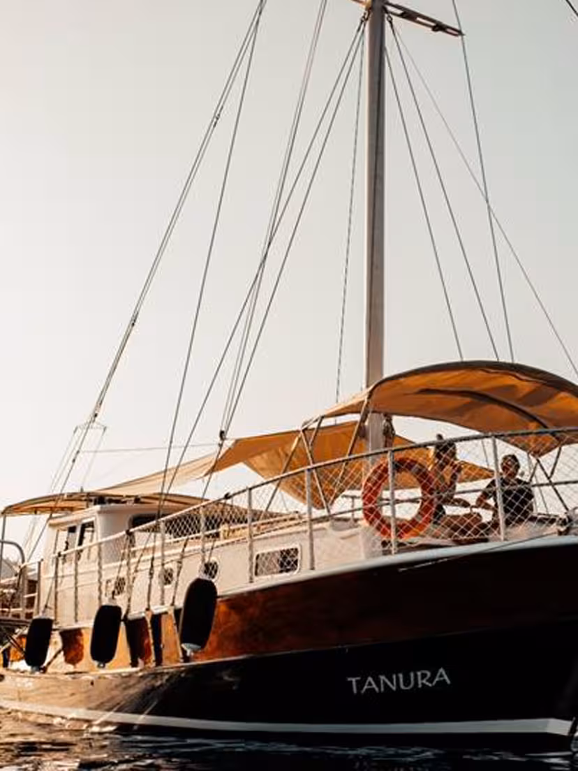 Tanura Gulet Göcek