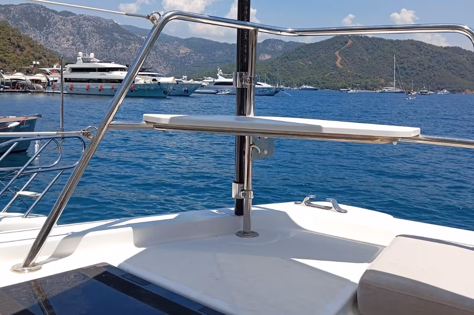 Göcek Katmaran Kiralama 4 kabin 8 Kişilik (8)